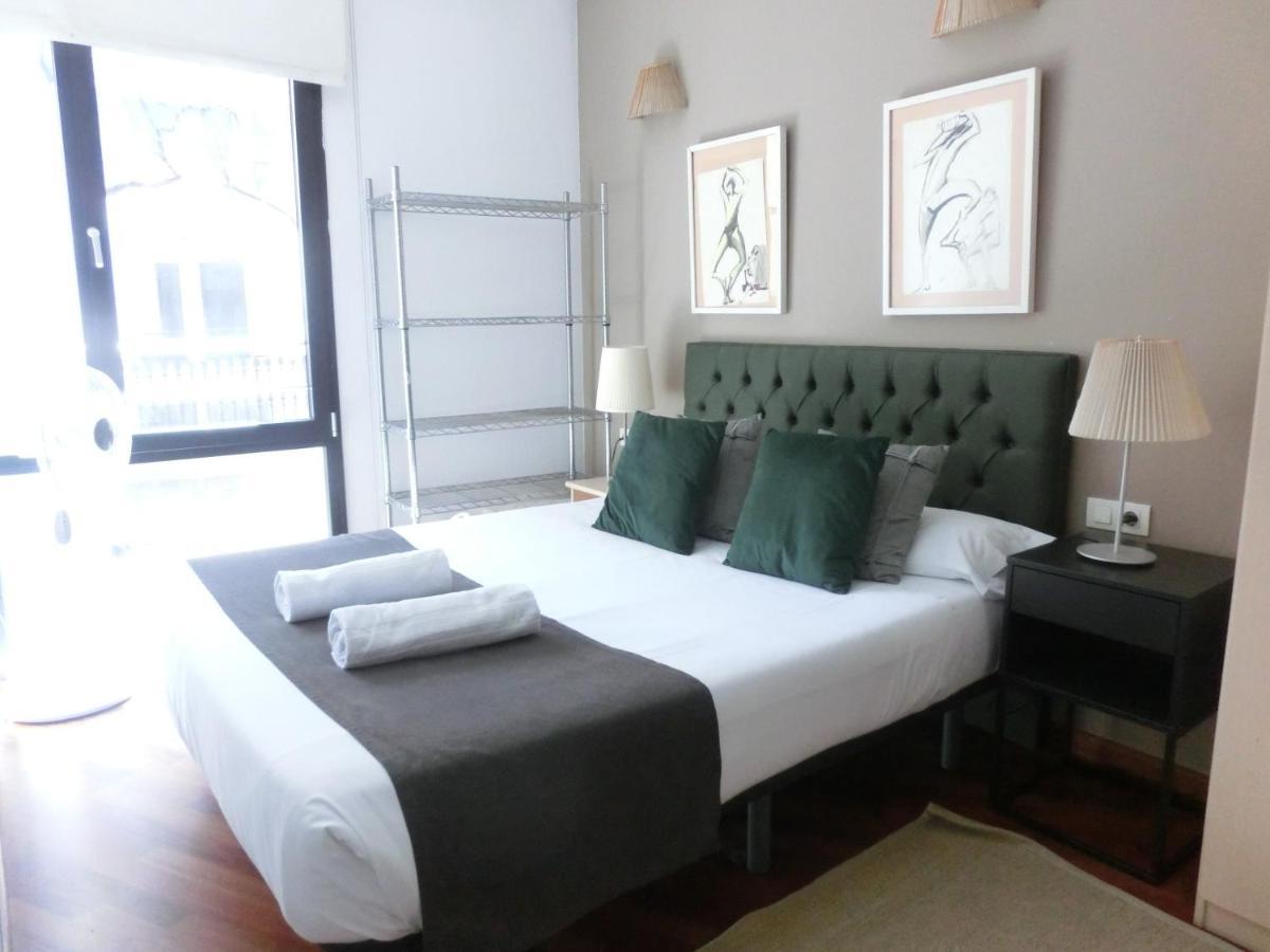 Total Valencia Apartment Bagian luar foto